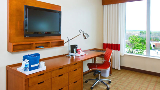 Before image of desk area at Sheraton Four Points