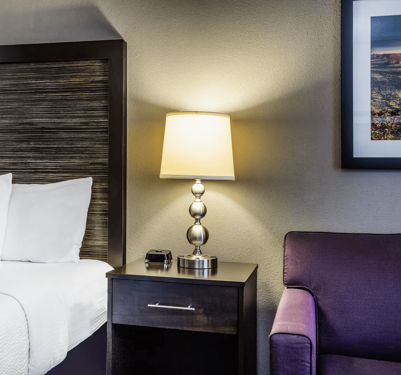 06557_guest_room_feature_4